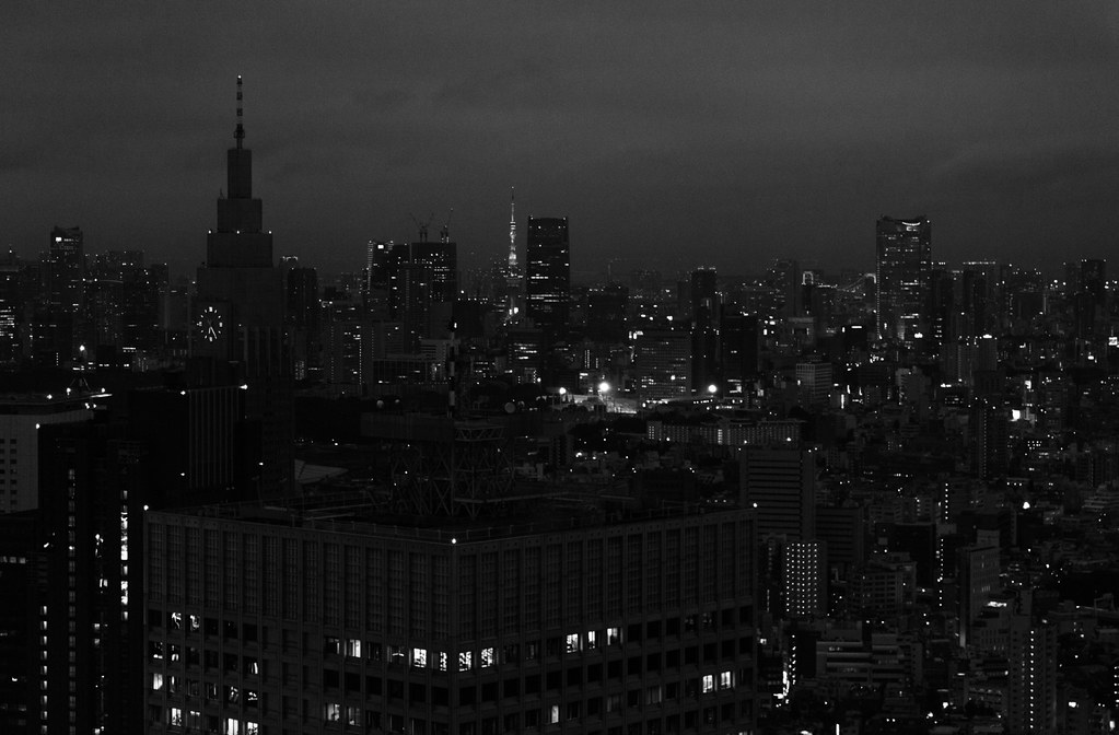 Japan: Tokyo by night
