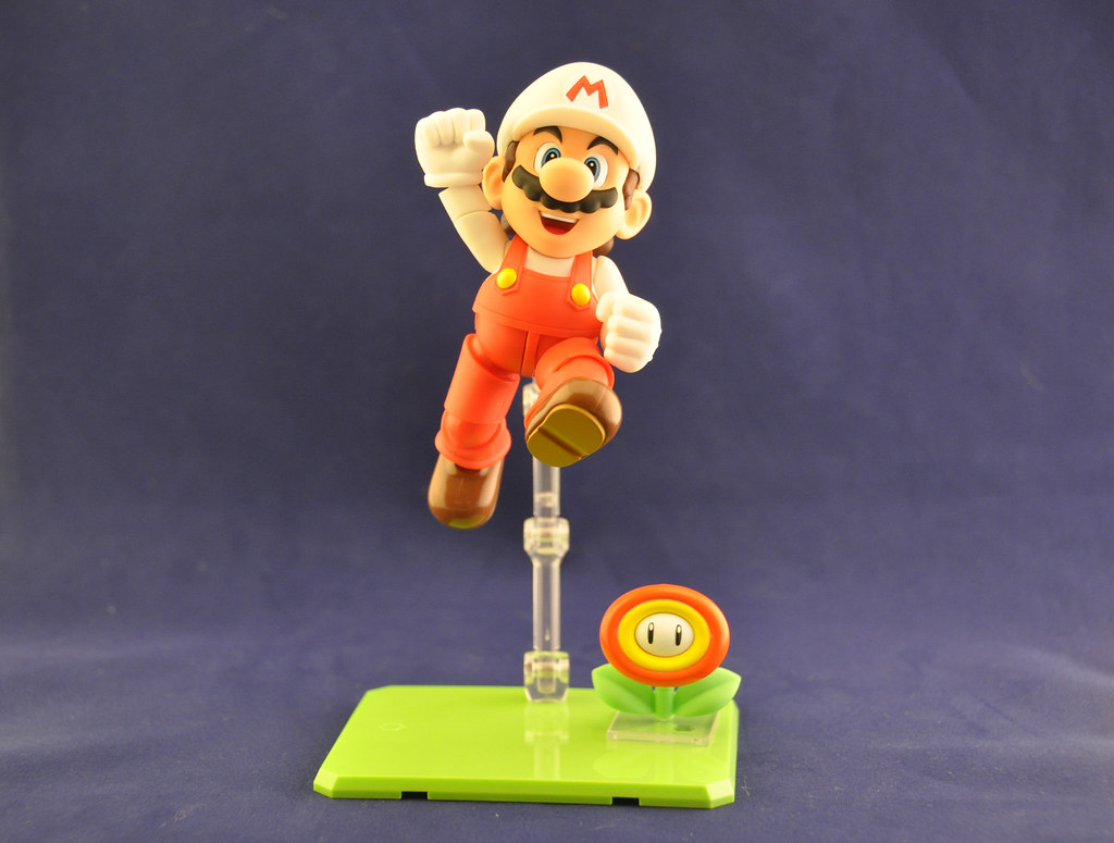 FIGUARTS FIGURA DE ACCIÓN 10cm fuego Mario Bandai Tamashii Super Mario Bros S.H 