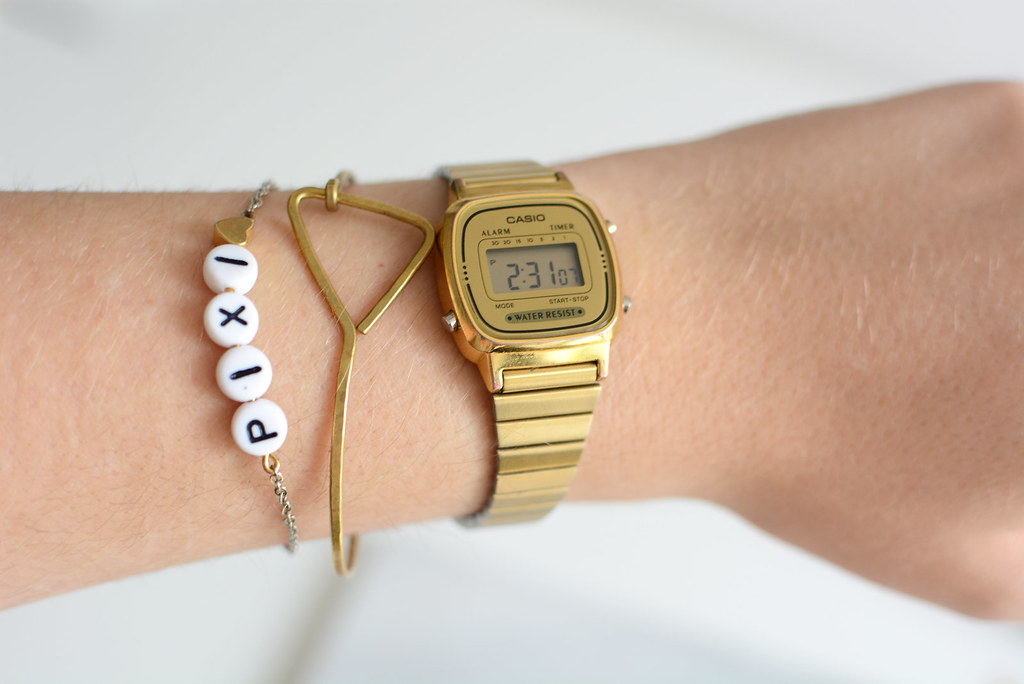 Armparty_Gold
