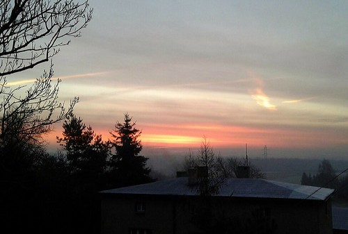 bytom stolarzowice winter december sunrise sky cloud sun tree