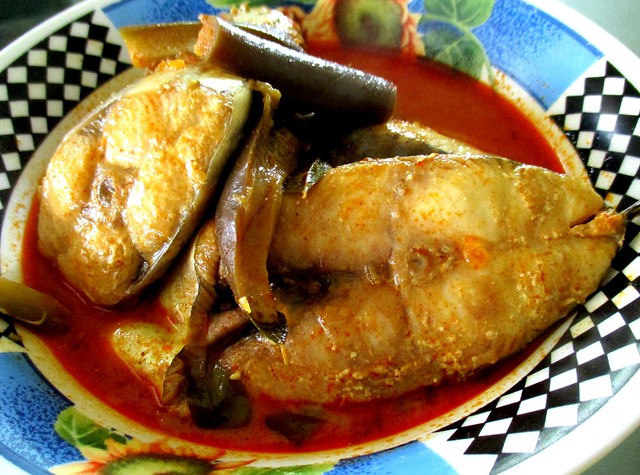 Curry fish 1