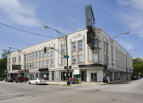 5500 South Lake Park Avenue: Ritz-55th Garage, now Deco Arts Building