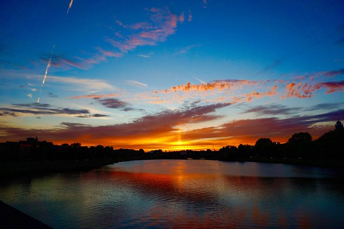 pink sunset sky boston clouds ma dusk massachusetts charlesriver newengland bluehour cambridgema andersonbridge pw riverbendpark