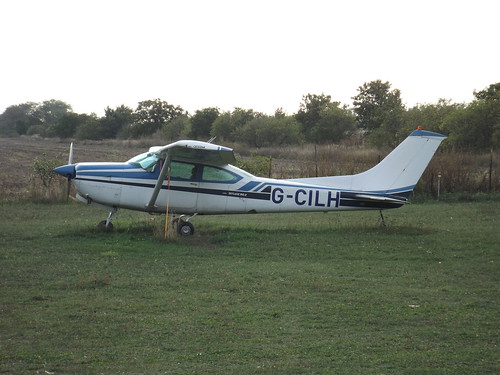 G-CILH Cessna 182 Kralova 19-09-15