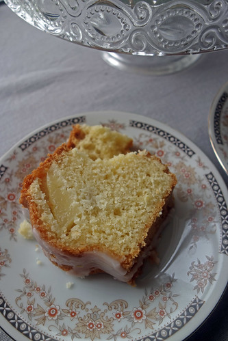 pear drizzle cake