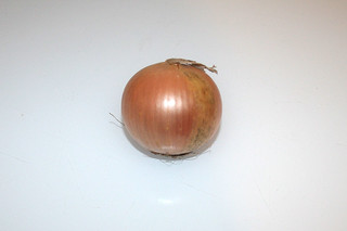 02 - Zutat Gemüsezwiebel / Ingredient onion