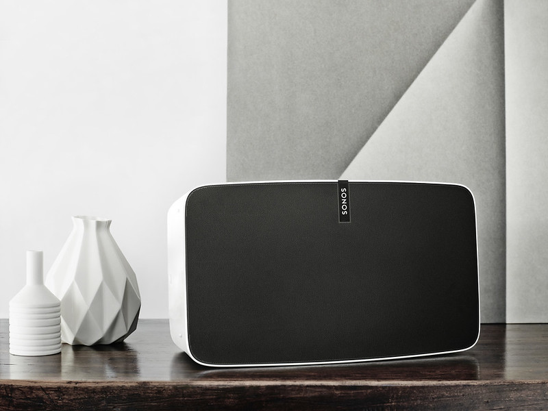 SONOS PLAY:5 - On Table