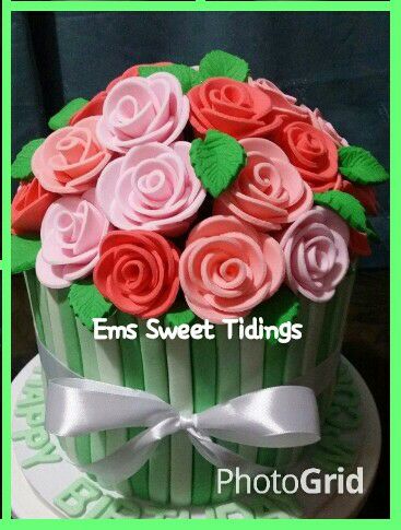 Roses in a Cake by Emily Gonzales Villamor of Ems Sweet Tidings