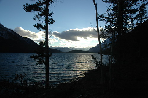 sunset lake canada banff minnewanka