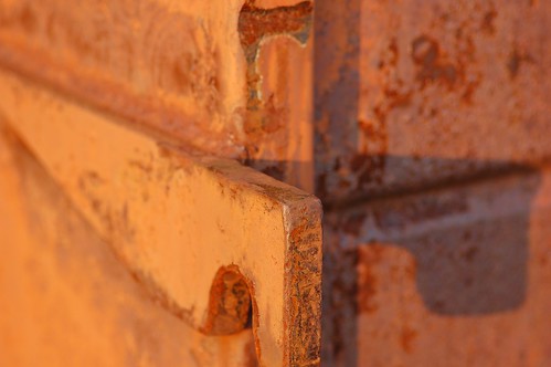 orange macro dumpster geotagged rust northcarolina wilkesboro duh northwilkesboro p2wy