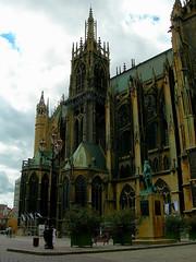 Metz Cathedral, unrestored south side