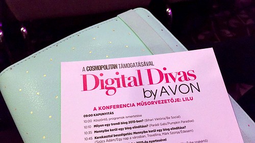 Digital Divas