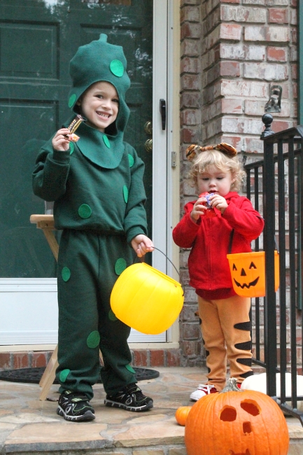 Trick or Treating '15, 1