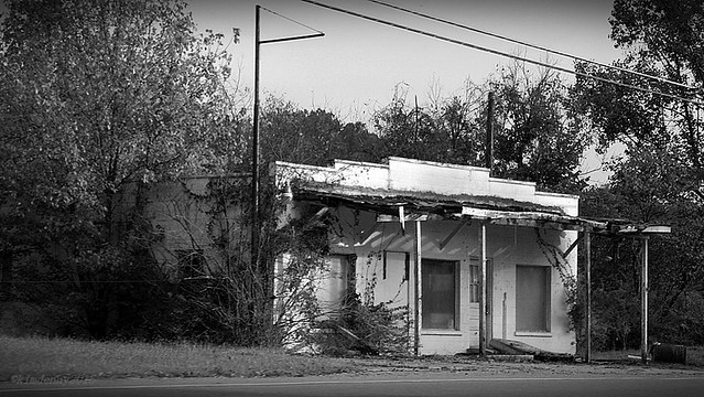 Abandoned store, Sevierville, TN
