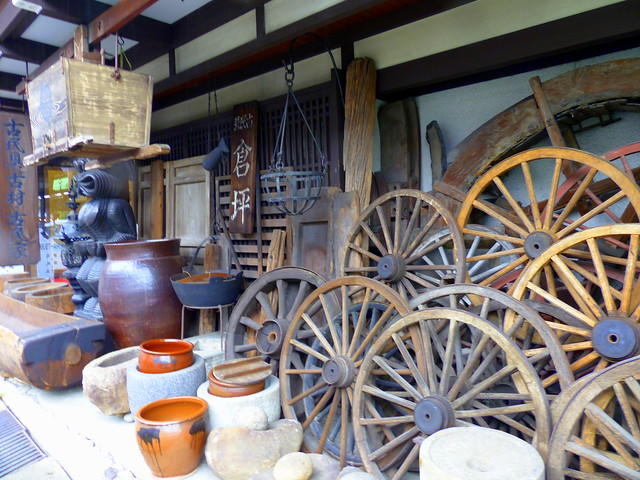Hida Takayama wagon wheels