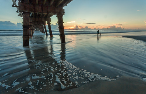 beach digital sunrise landscape pier florida daytonabeach fineartphotography canonef1740mmf4l canon5dmkii samuelsantiago sunglowfishingpier sammysantiago