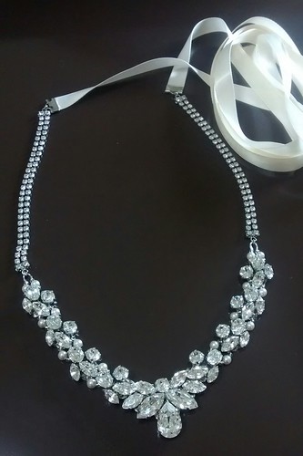 結婚式で着用するスワロフスキーのネックレスを手作りしました！ - 気になるブログ