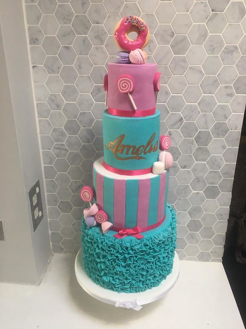 Cake by Heidi's Cake Addiction