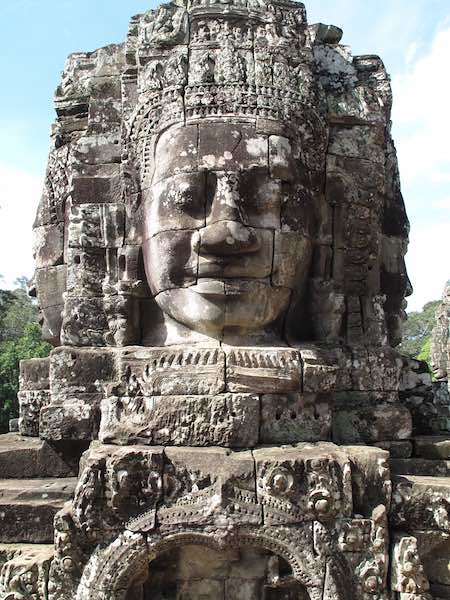 5 AMAZING SECRETS OF THE ANGKOR WAT BLUE OSA YOGA JOURNEYS CAMBODIA Angkor Wat STONE STATUE