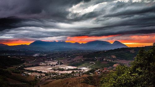 sunset sky italy panorama mountain clouds canon landscape tramonto campania alluvione 1855 benevento 600d sannio paduli dormientedelsannio