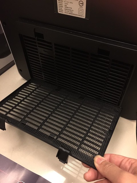 「AVIAIR 微電腦數位ECO陶瓷電暖器(V12)12」