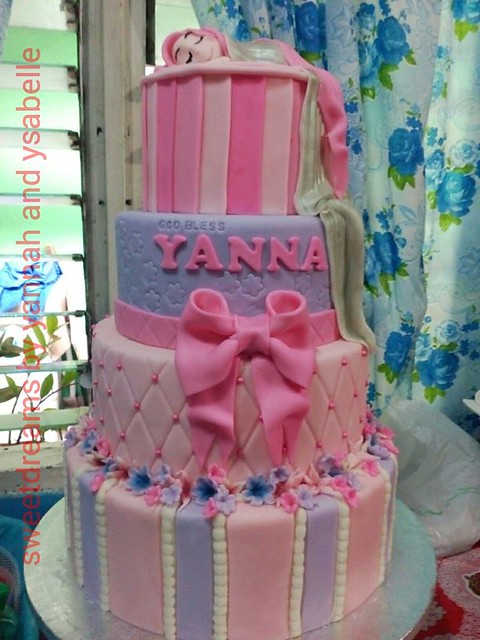 Purple and Pink Cake by Bong Lopena of Sweetdreams by Yanna and Ysabelle