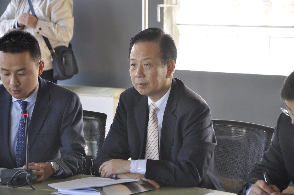 L'Ambasciatore della Repubblica Popolare Cinese Li Ruiyu fa visita a Città della Scienza
