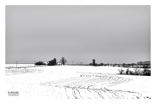 blackandwhite bw white snow black monochrome rural landscape countryside nikon farm rustic markadsit