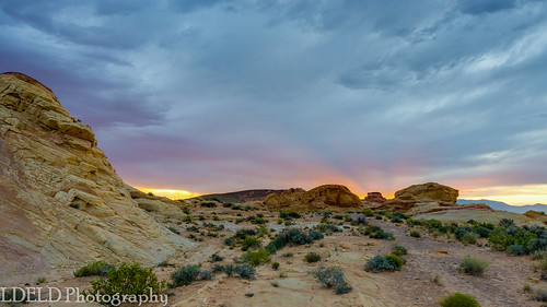 valleyoffire nevada desert rough rugged barren rock colorful rainbowvista sunrise dawn