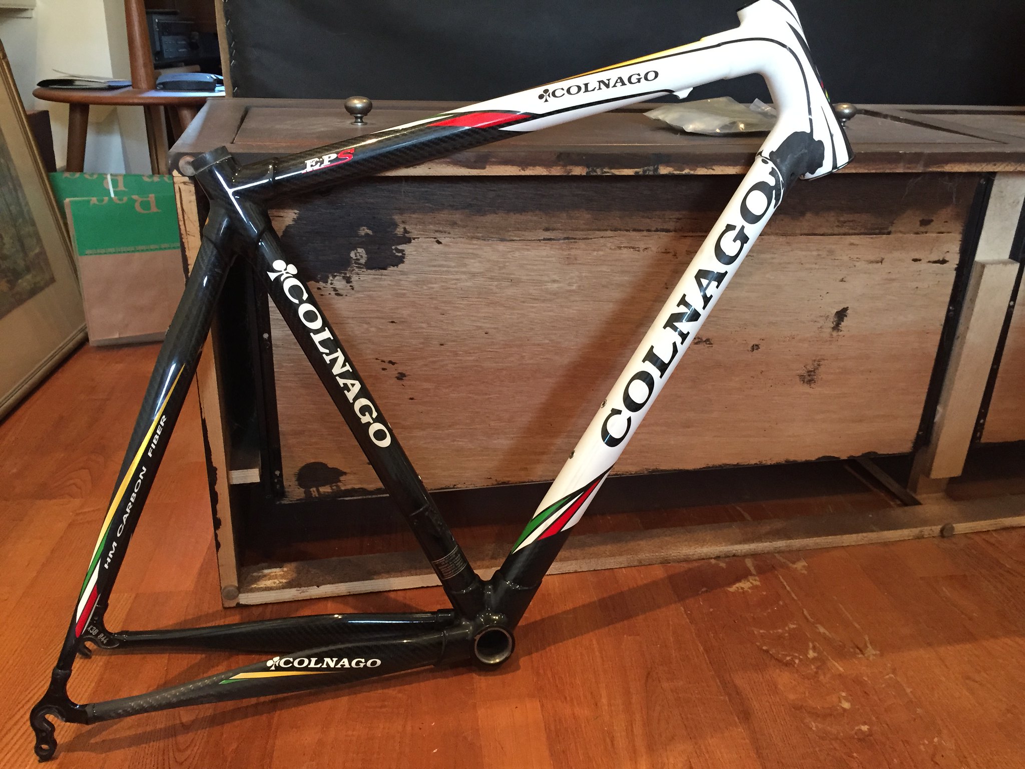 Drilling Colnago frame for di2 - Weight Weenies