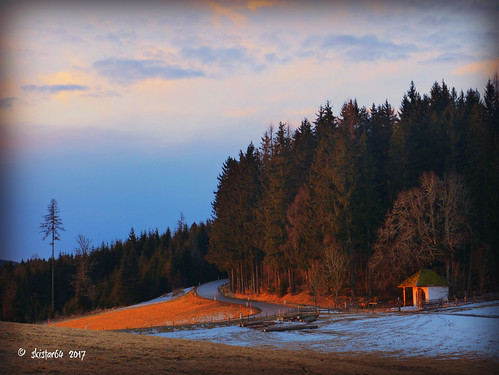 winter wintertime februar february wolkig cloudysky morning morgen sonnenaufgang sunrise daham drausen outside outdoor kärnten carinthia pisweg