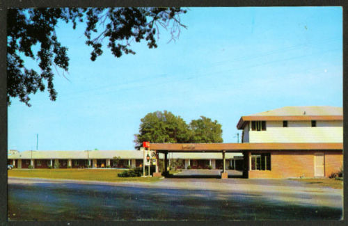 Featherbed Motel Turbeville front