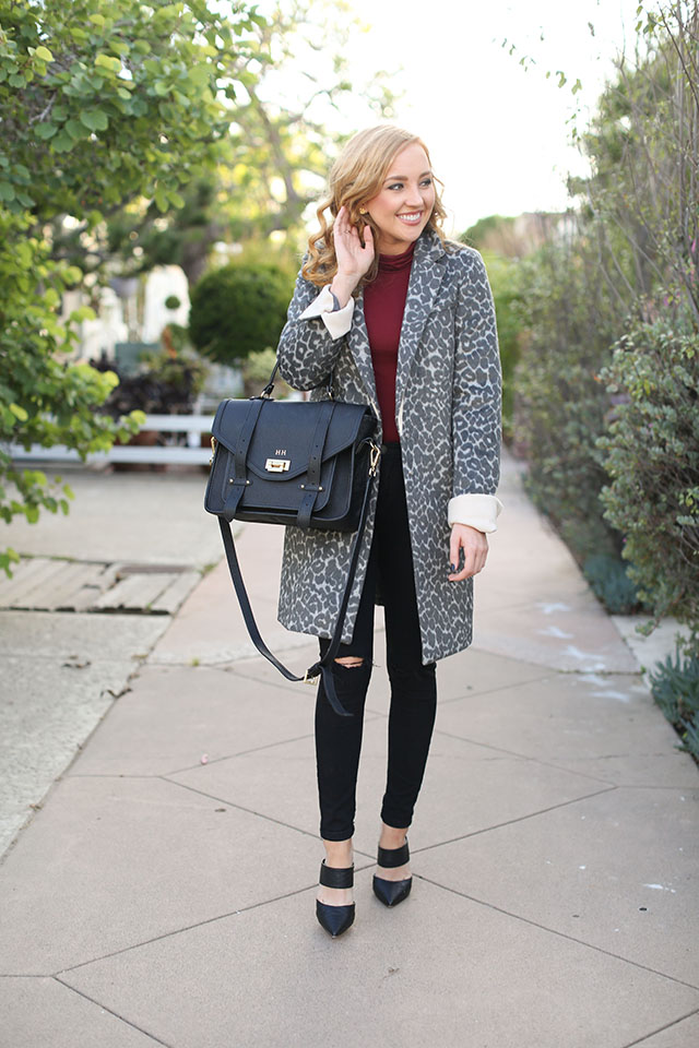 leopard coat and black skinny jeans