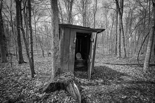 woods kentucky fujifilm outhouse primitive soldiercreek bobbell xpro1 kentuckyphotographer soldiercreepchurch