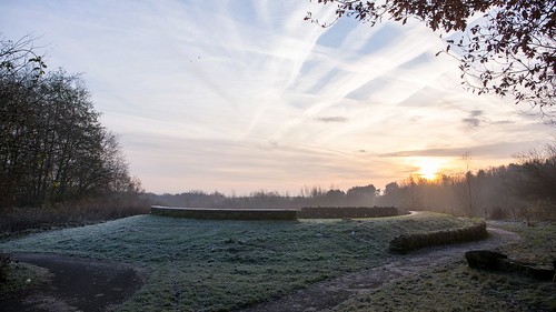 sunrise early morning frost canon 5d mark iii ruins grass trees sky contrails mist woodland livia silverdale park path woods 169 landscape building cirlce lookout view manchester pendlebury salford 16x9