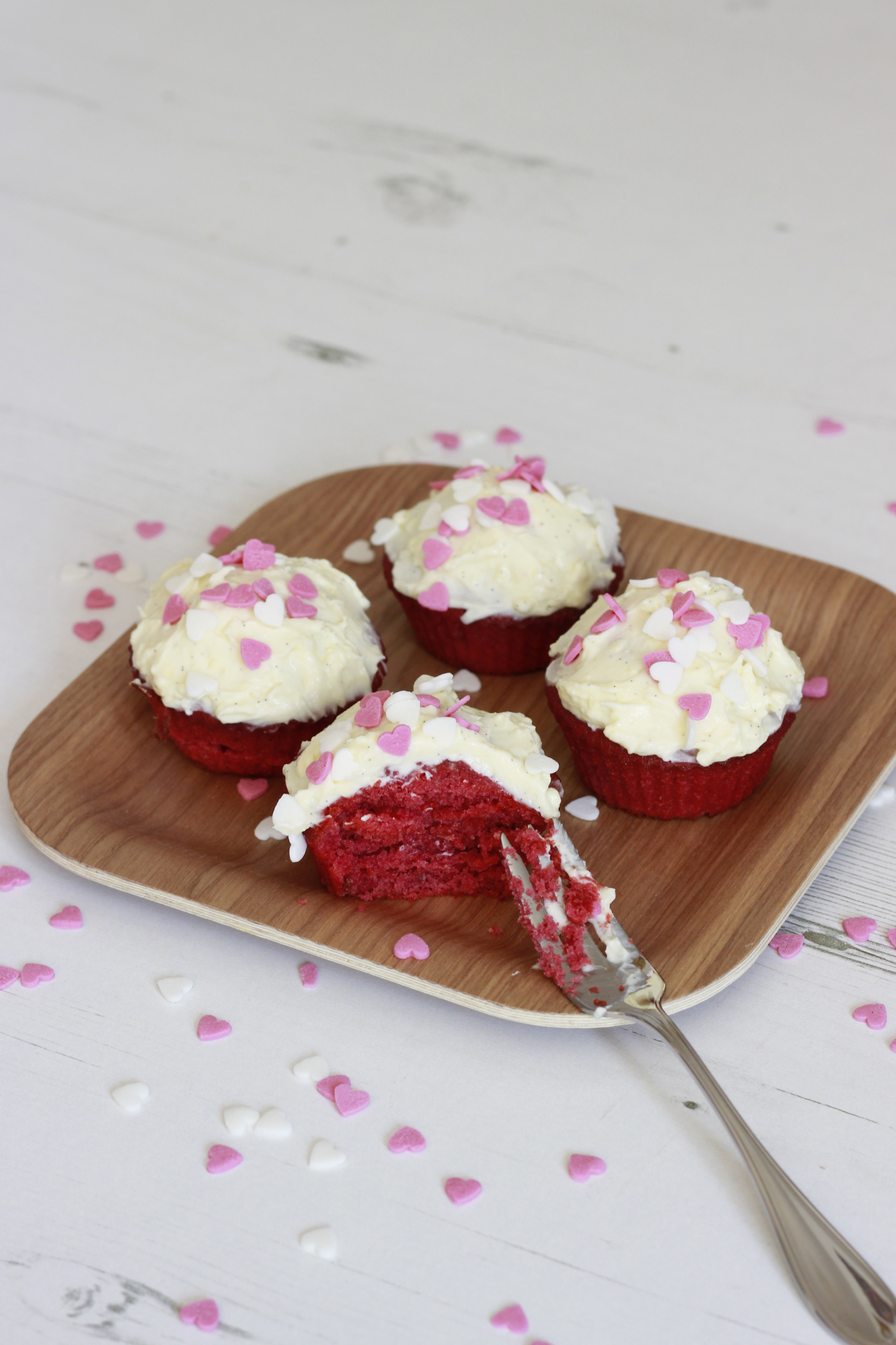 Red Velvet Cupcakes 01