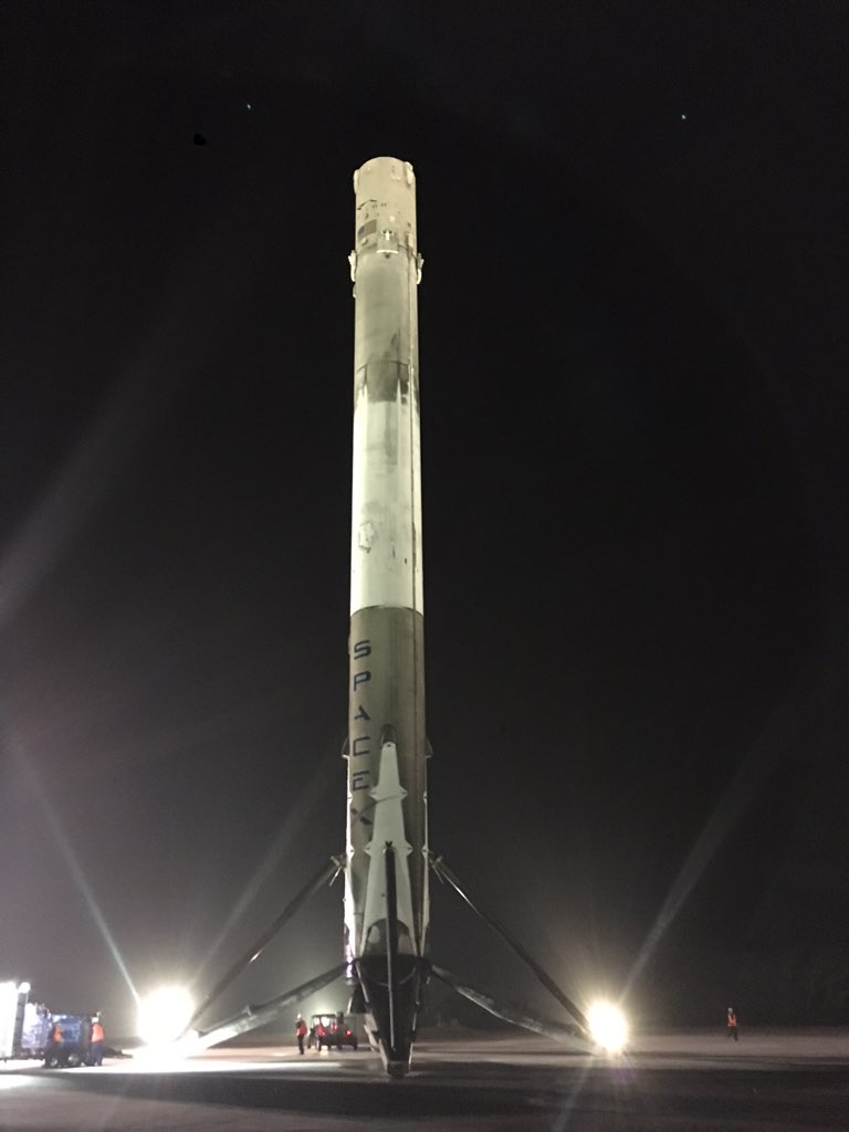 spacex primer aterrizaje vertical de cohete