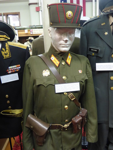North Korean Army Uniform 77