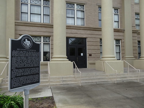 chfstew texas txbeecounty nationalregisterofhistoricplaces nrhpsouth historicmarker courthouse