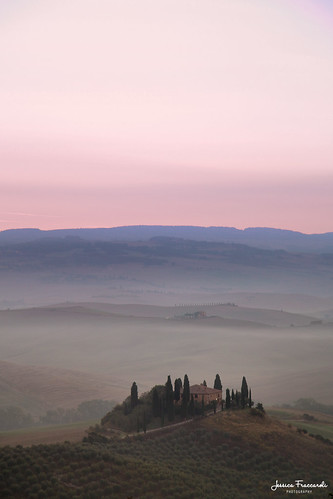 val dorcia san quirico oliveto podere belvedere tuscany italy sunrise