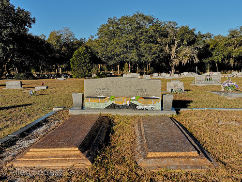hawthorne cemetery florida usa