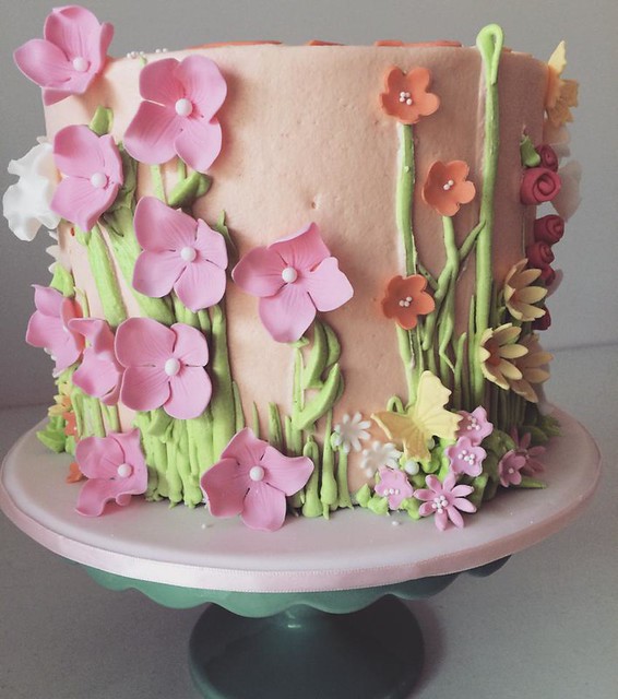 Cake by Sweet Daisy May