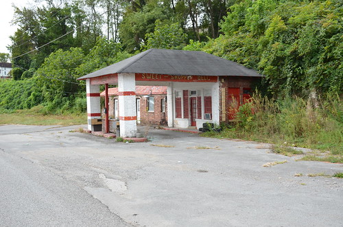 station tennessee gas gasstation former campbellcounty gulfoil formergasstation gulfgasstation lafollettetennessee