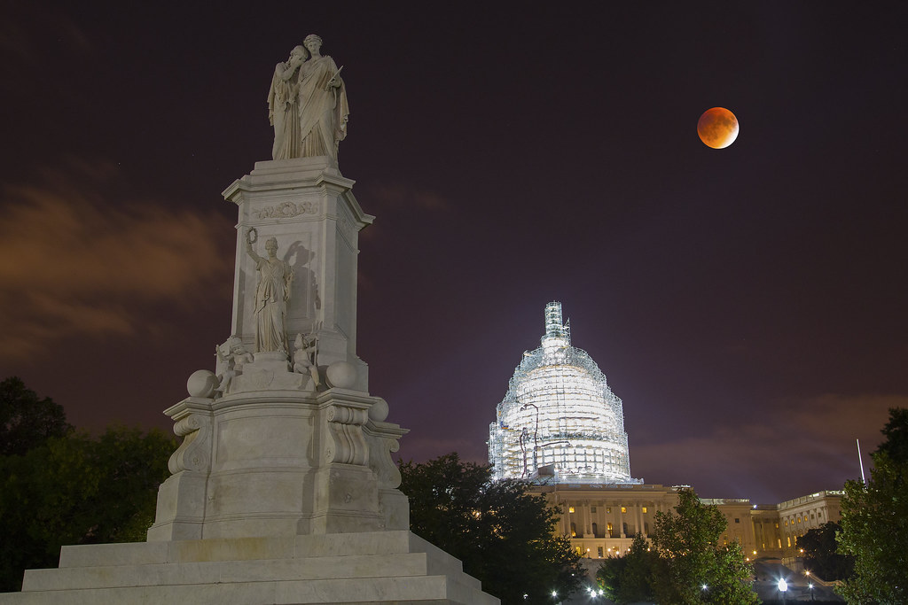 'super blood moon' eclipse