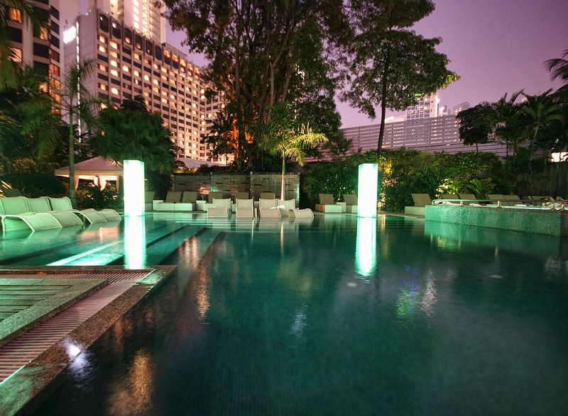 grand hyatt singapore swimming pool