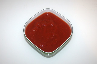 05 - Zutat Tomaten in Stücken / Ingredient tomtoes in pieces