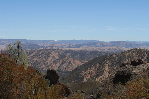 california park hiking salinas national valley soledad pinnacles hollister wsweekly150
