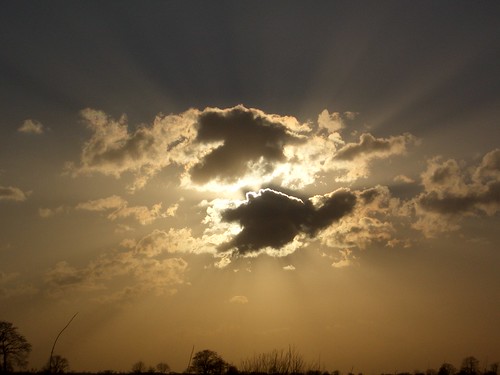 sunset sky sun clouds geotagged sonnenuntergang himmel wolken sonne sonnenstrahlen fischerhude sunbeams exs100 wümmewiesen geolat5310784155426398 geolon9039841761183759