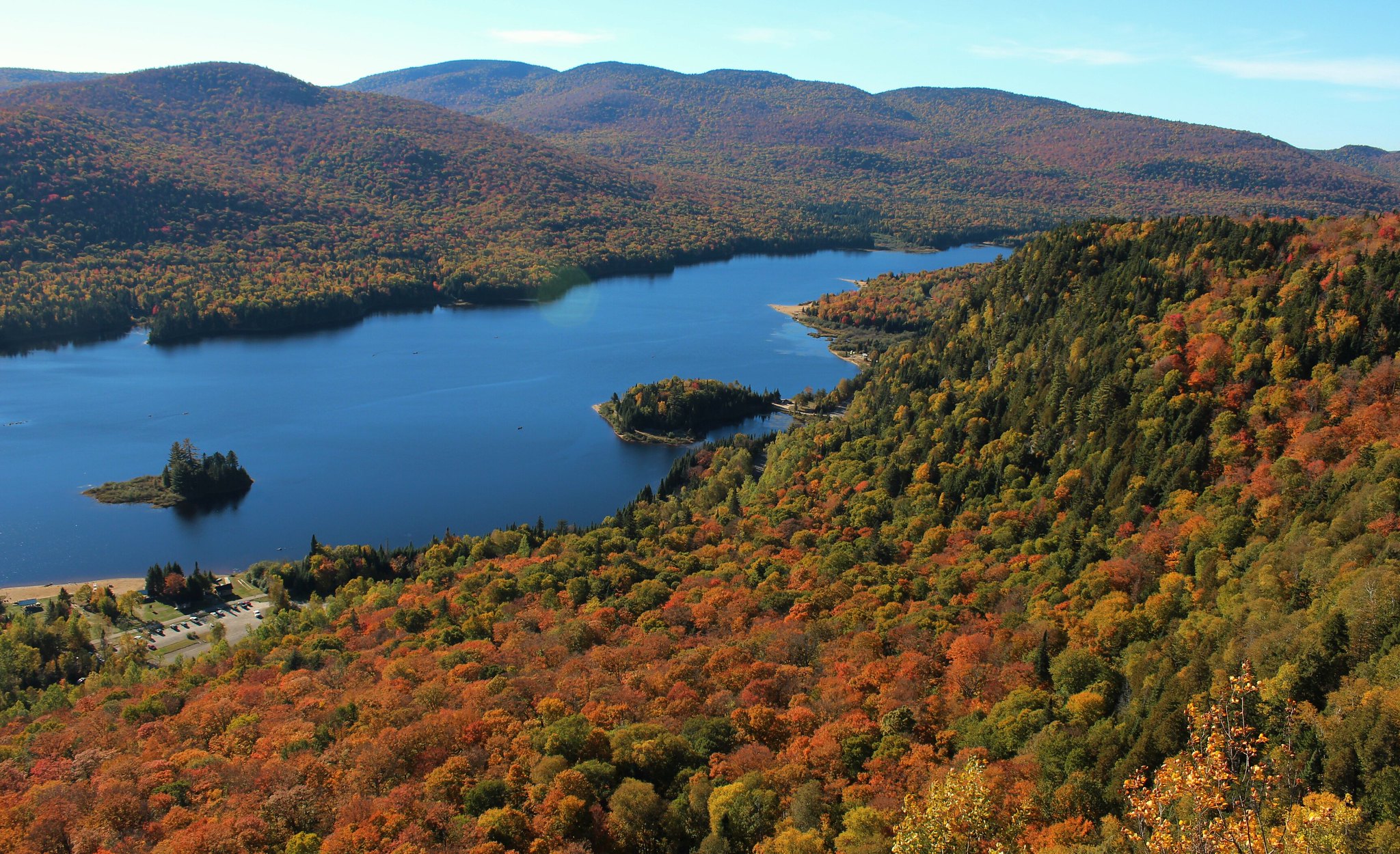 Lake Monroe in Quebec, Canada [2048x1250] : r/lakeporn