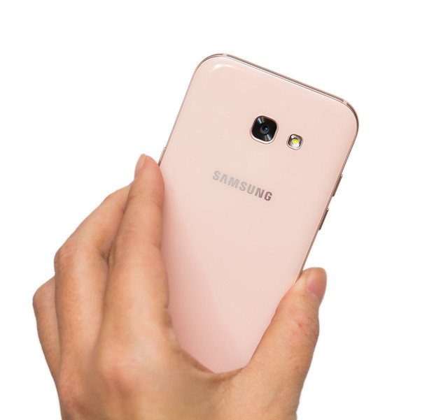 防水強！自拍美！Samsung Galaxy A5/A7 (2017) 測評分享 @3C 達人廖阿輝